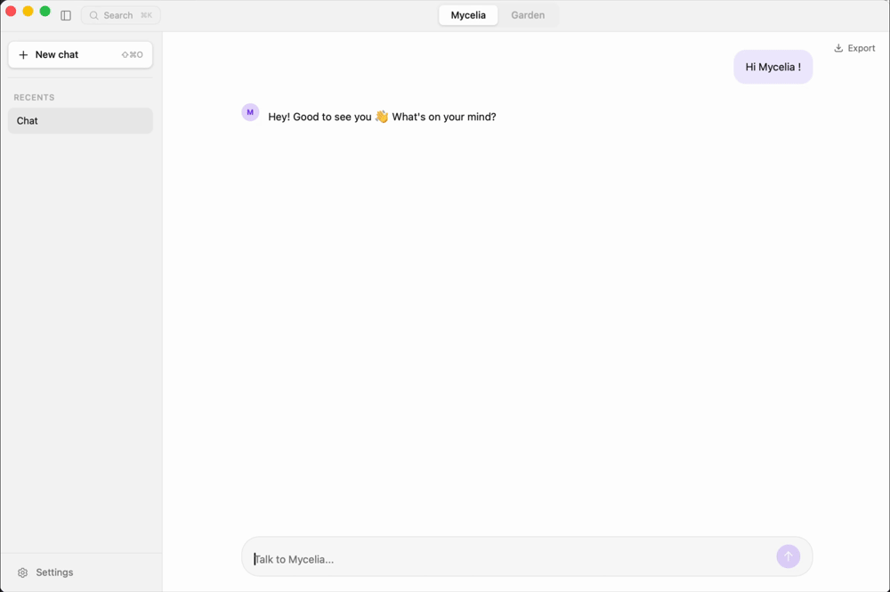 Mycelia in action — AI chat with automatic note extraction